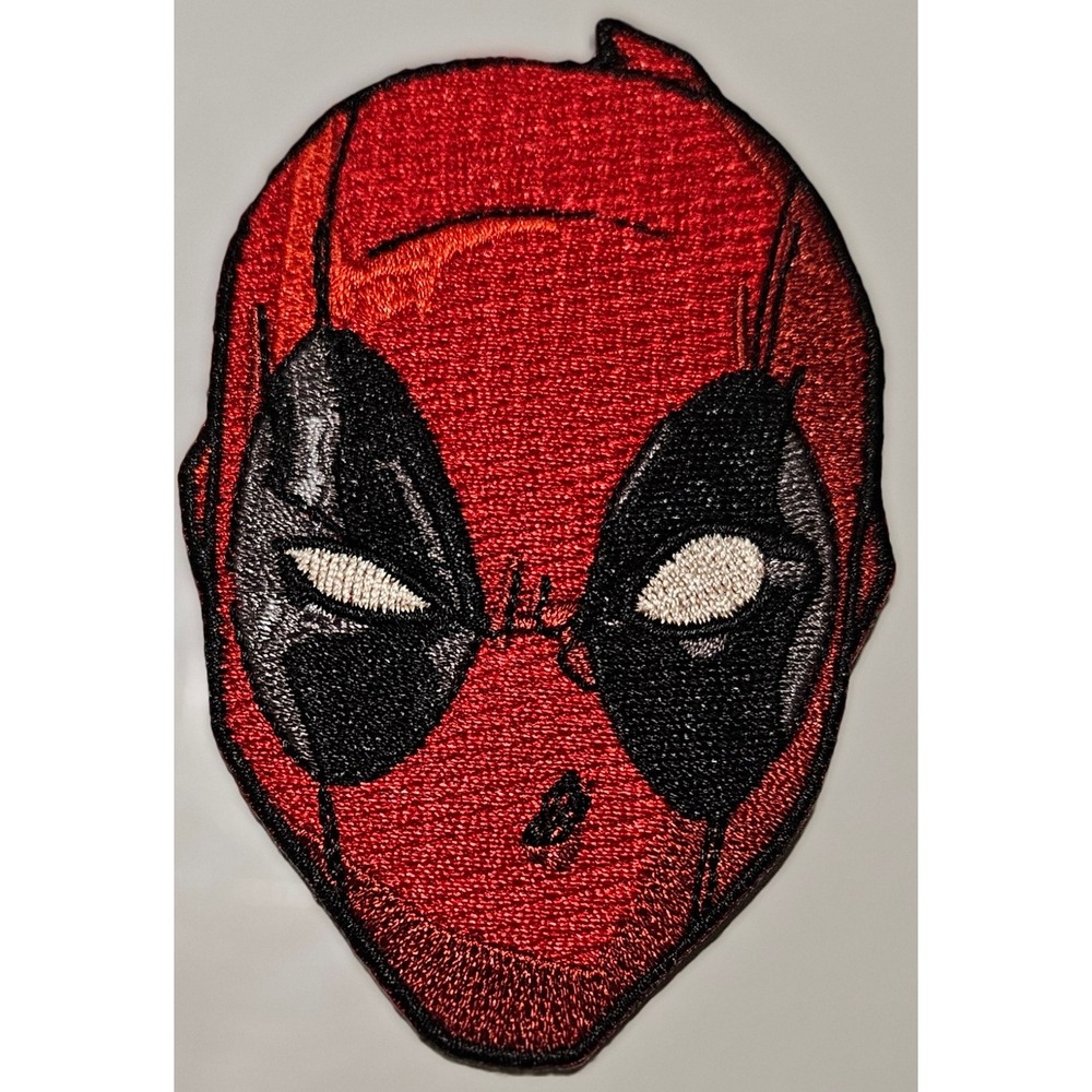 Deadpool Face Embroidered Patch Superhero Marvel Comics Cosplay Costume Applique